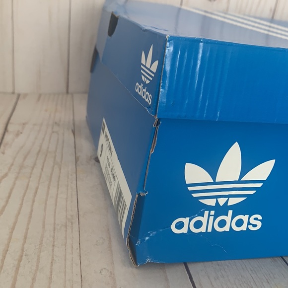 SOLD! Men’s Adidas Swift Run X Shoes Size 9 (Black) - Picture 7 of 7